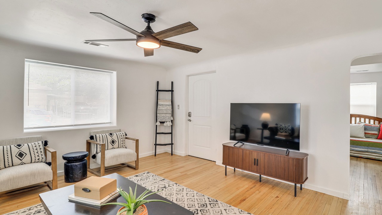 Photo of Livingroom in West Old Town