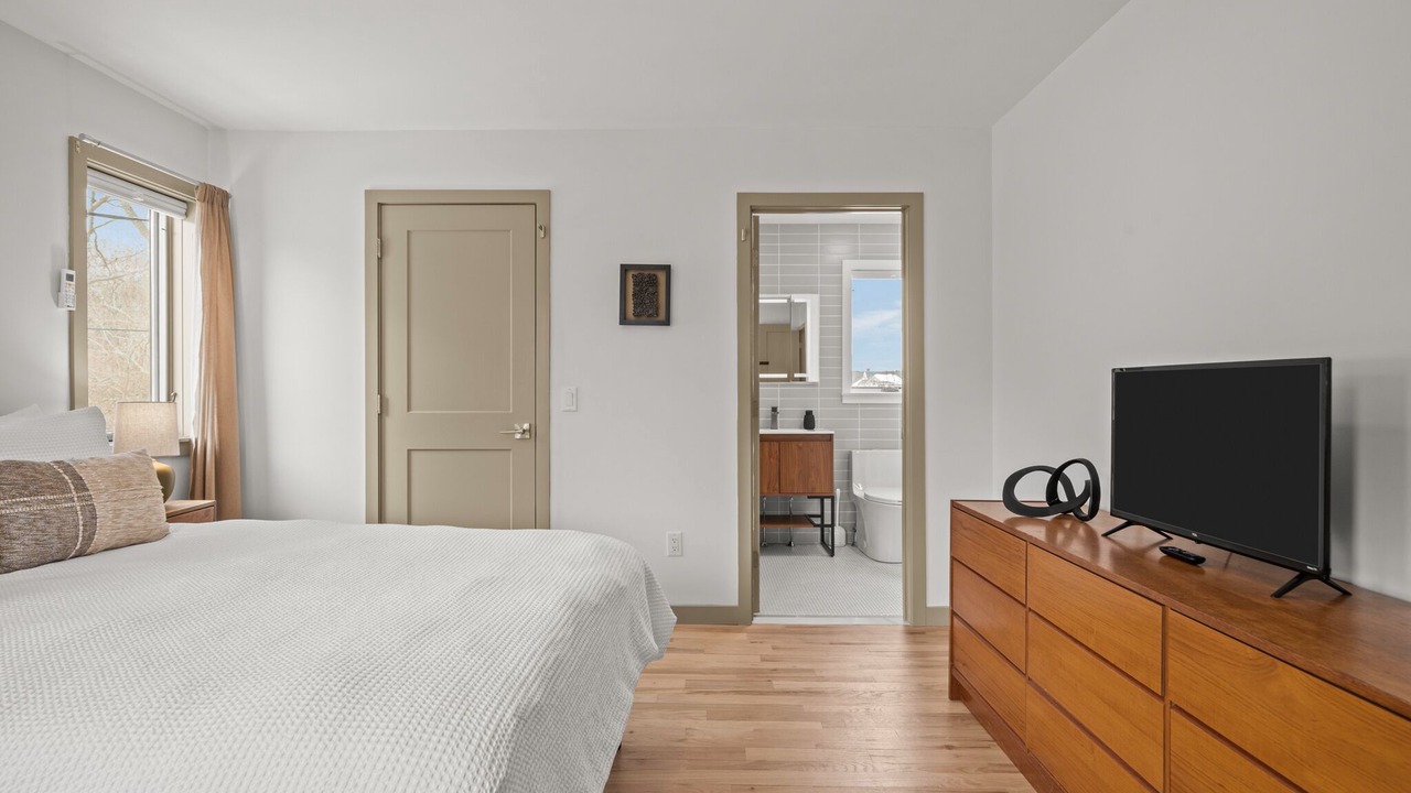 Photo of Bedroom in Westerly