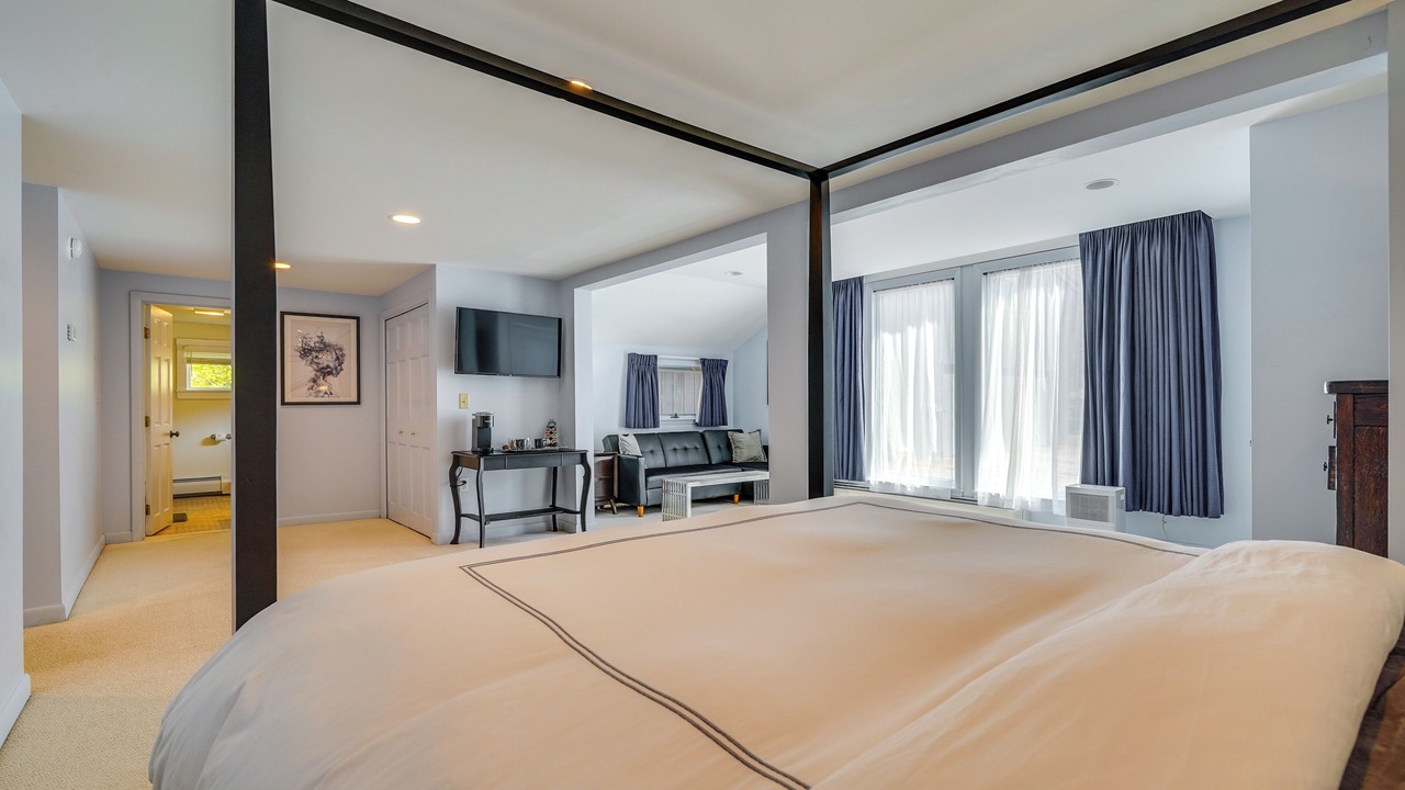 Photo of Bedroom in Jamaica