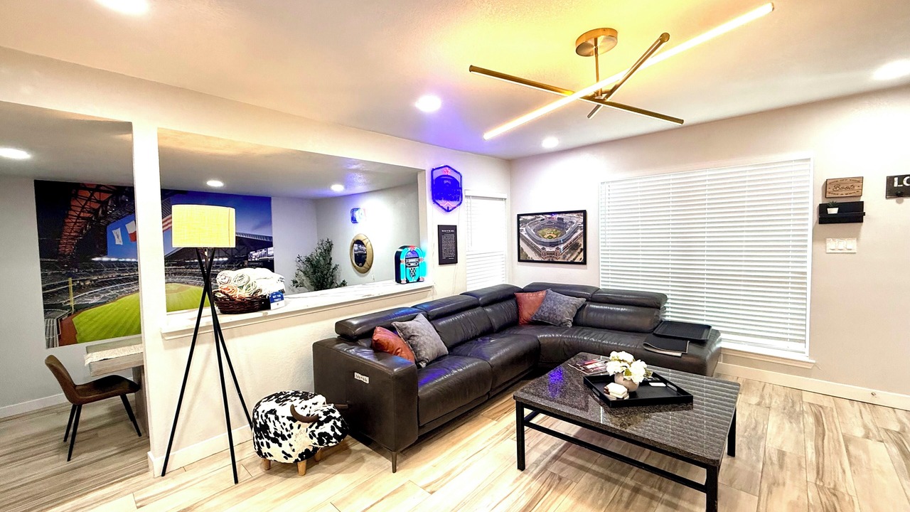 Photo of Livingroom in South Arlington