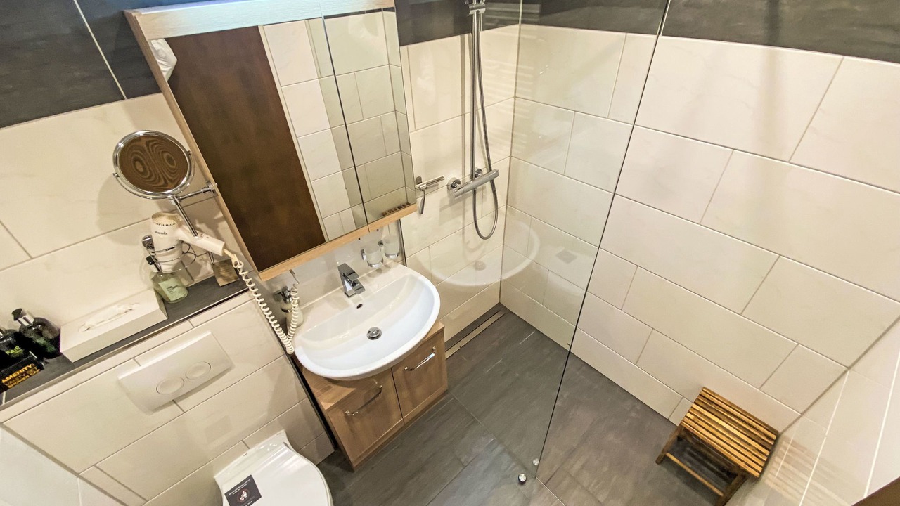 Photo of Bathroom in Falera