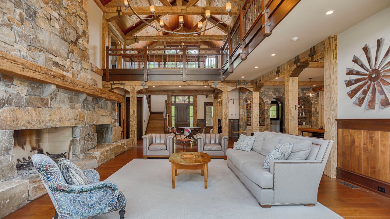 Photo of Livingroom in Penn Yan