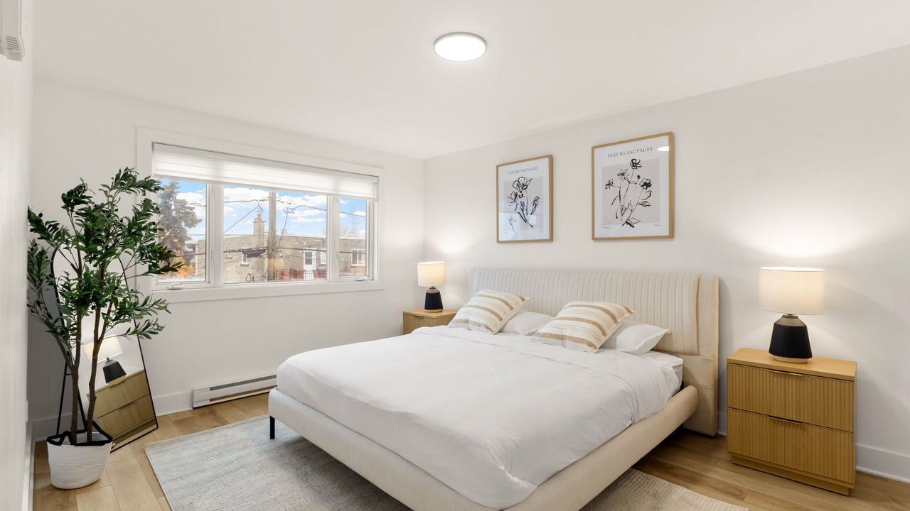 Photo of Bedroom in Laval