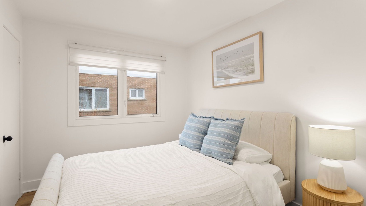Photo of Bedroom in Laval
