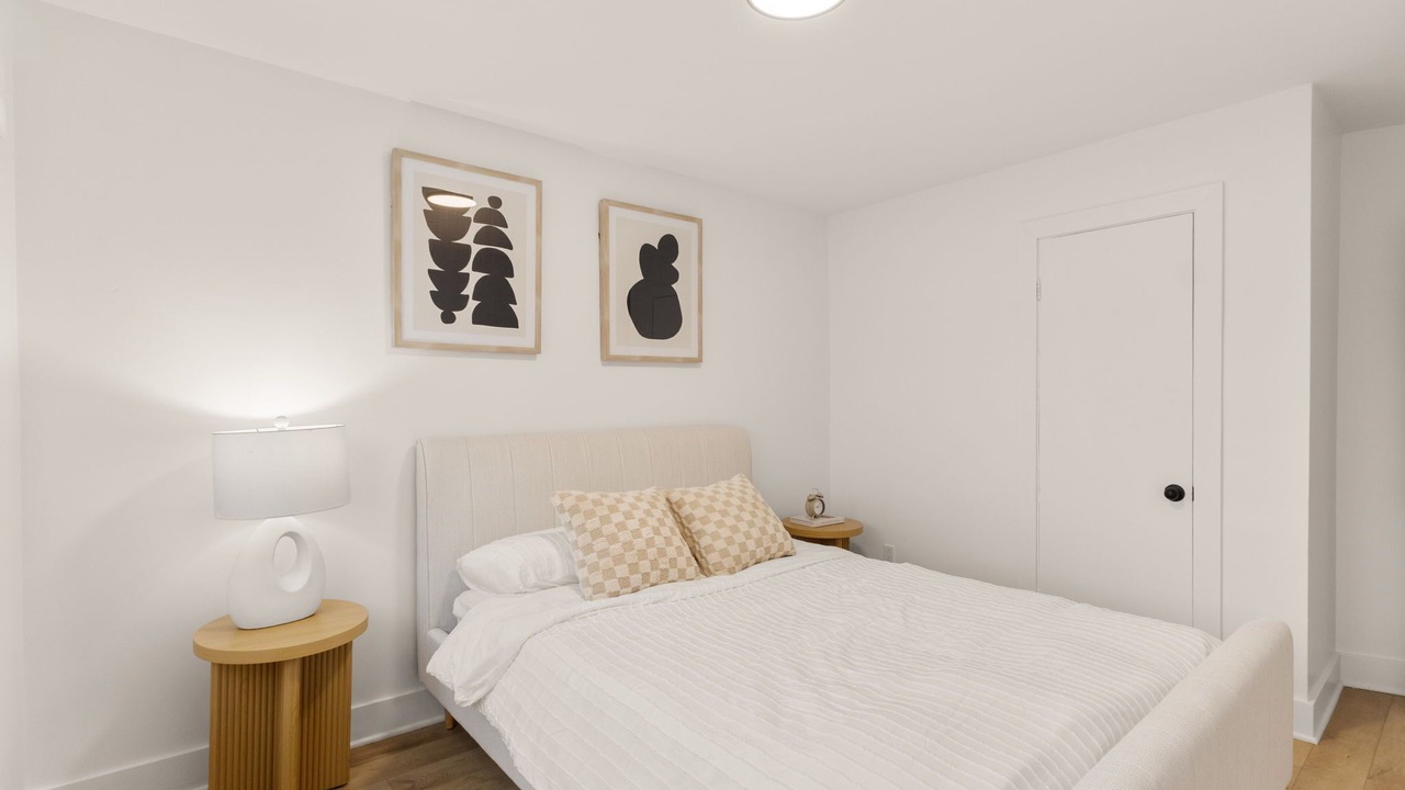 Photo of Bedroom in Laval