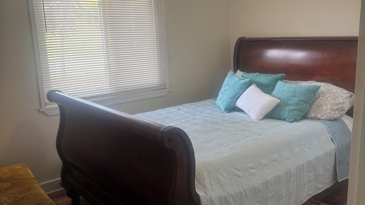 Photo of Bedroom in North Randall