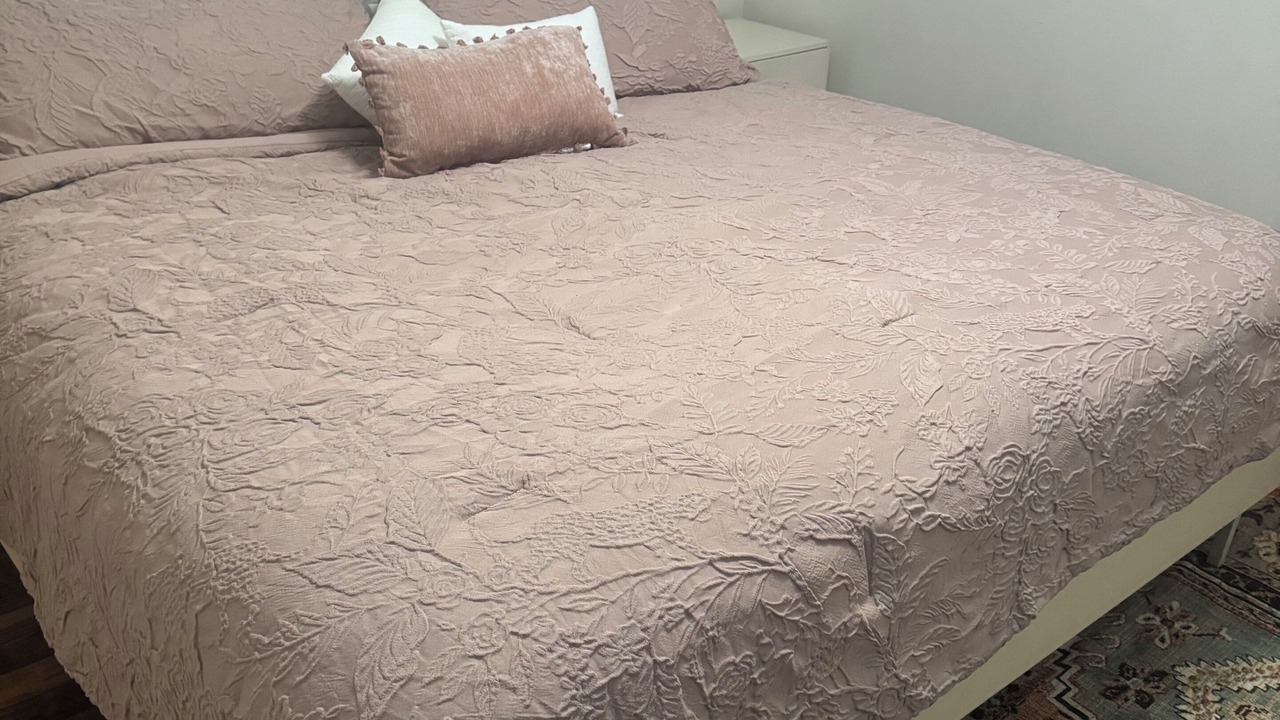 Photo of Bedroom in North Randall