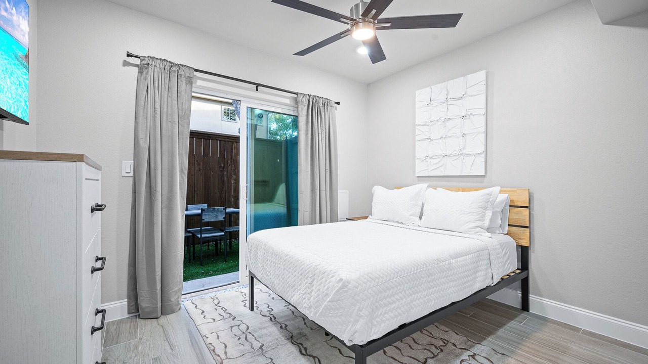 Photo of Bedroom in Old East Dallas