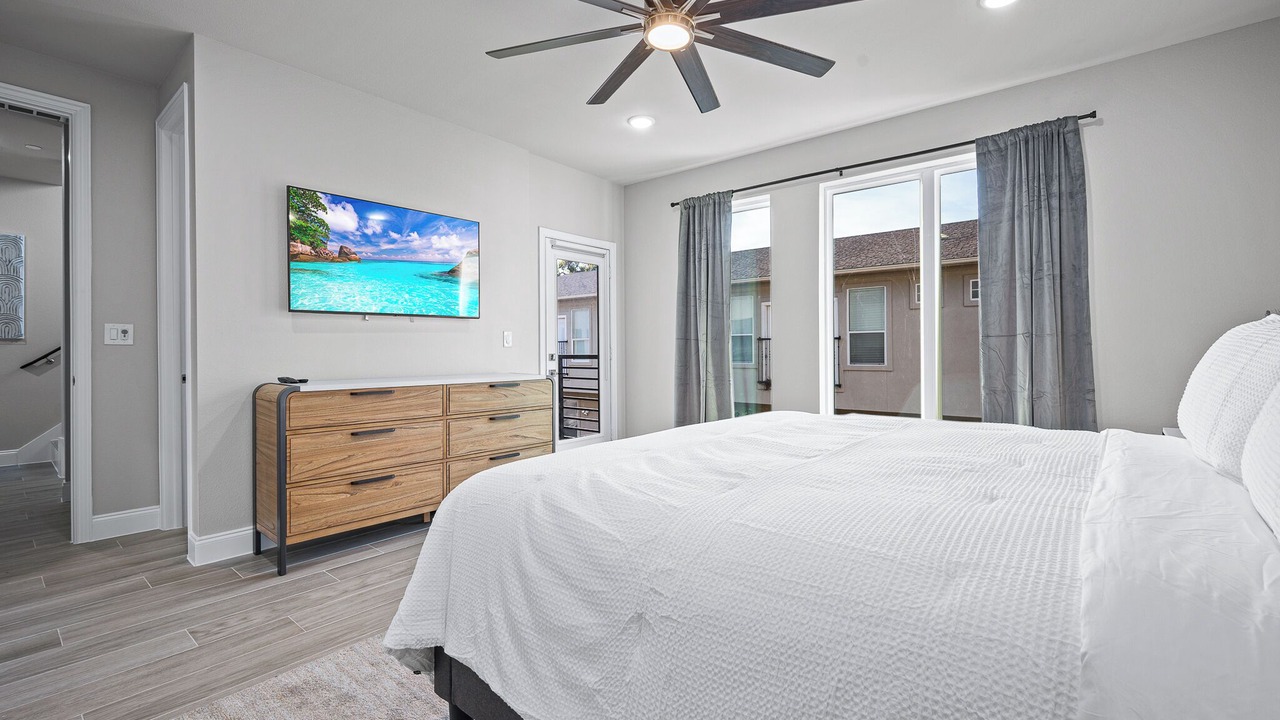 Photo of Bedroom in Old East Dallas