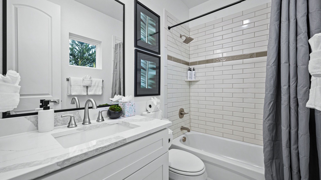 Photo of Bathroom in Old East Dallas
