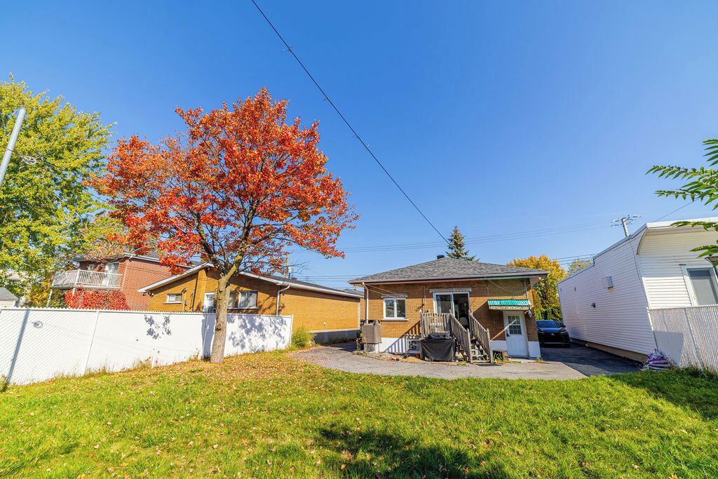 Photo of Outdoor in Saint-Lambert
