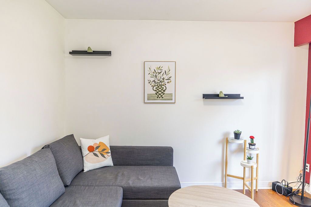 Photo of Livingroom in Saint-Lambert