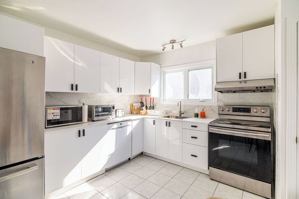 Photo of Kitchen in Saint-Lambert