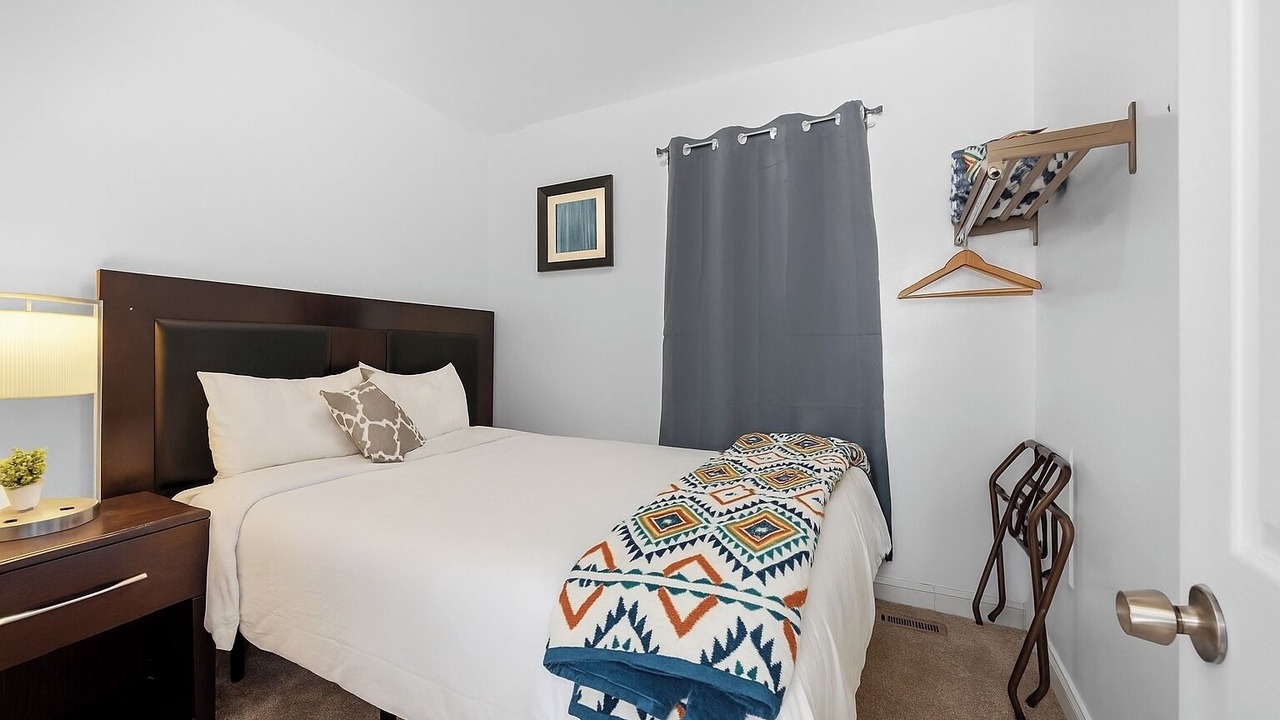 Photo of Bedroom in Detroit