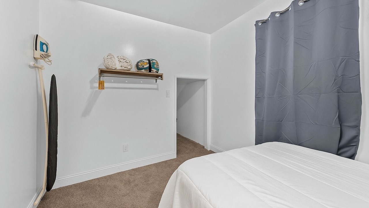 Photo of Bedroom in Detroit