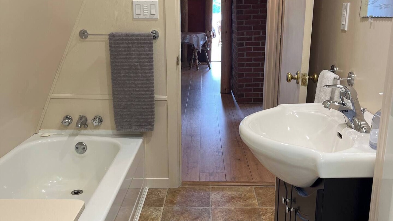Photo of Bathroom in Clare