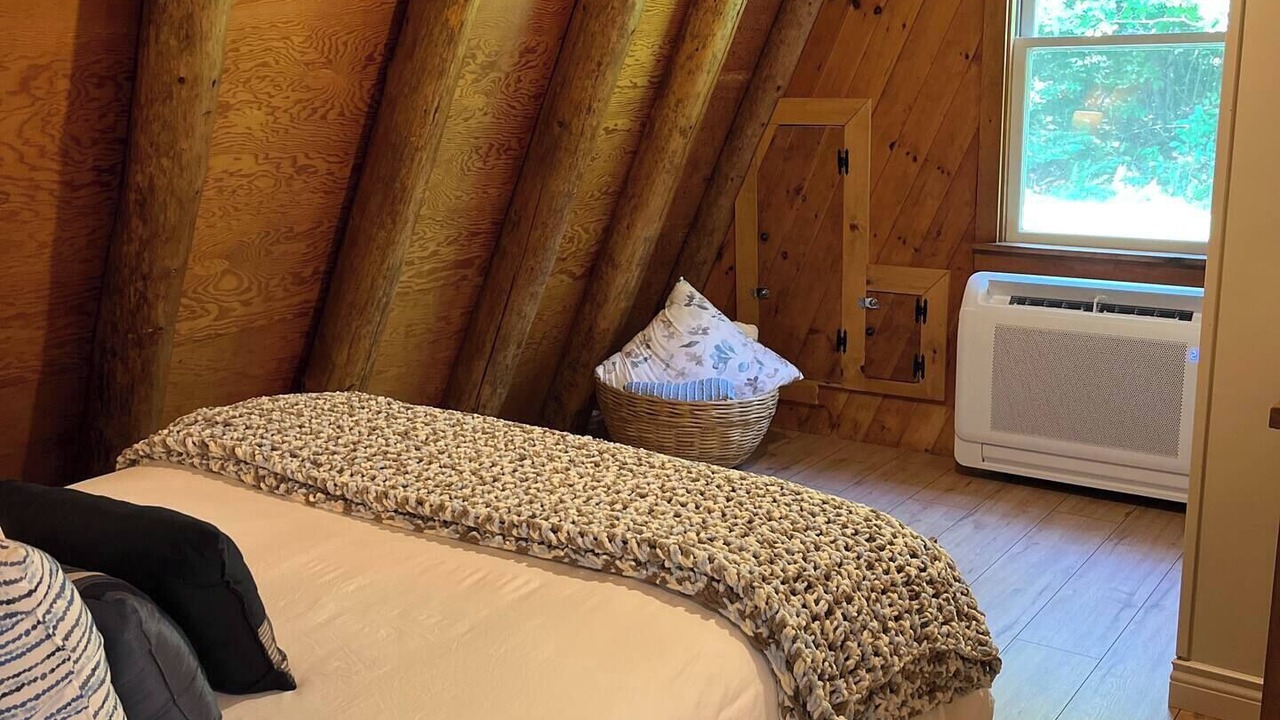 Photo of Bedroom in Clare