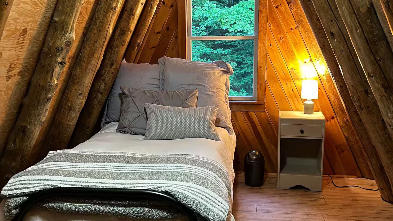 Photo of Bedroom in Clare