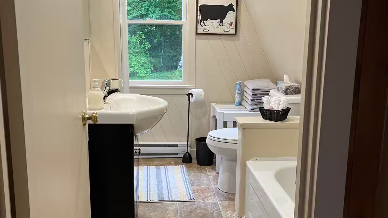 Photo of Bathroom in Clare