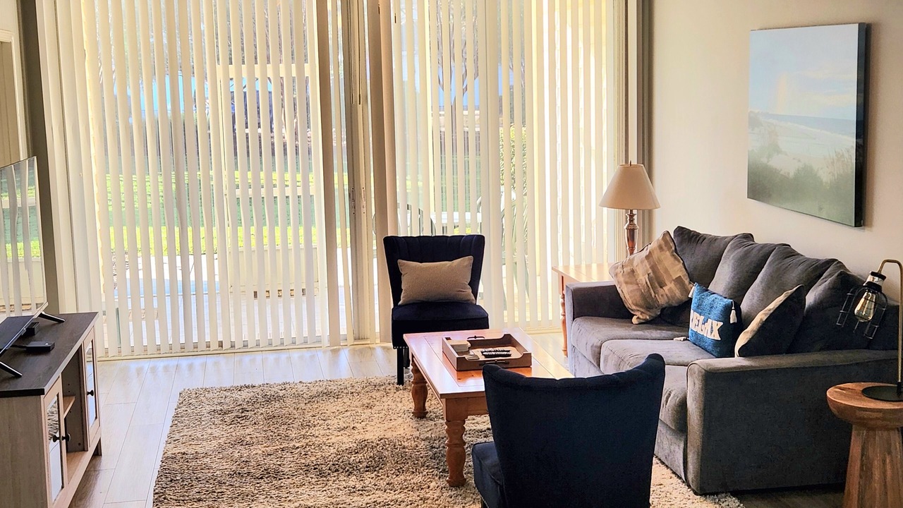 Photo of Livingroom in Red Hill