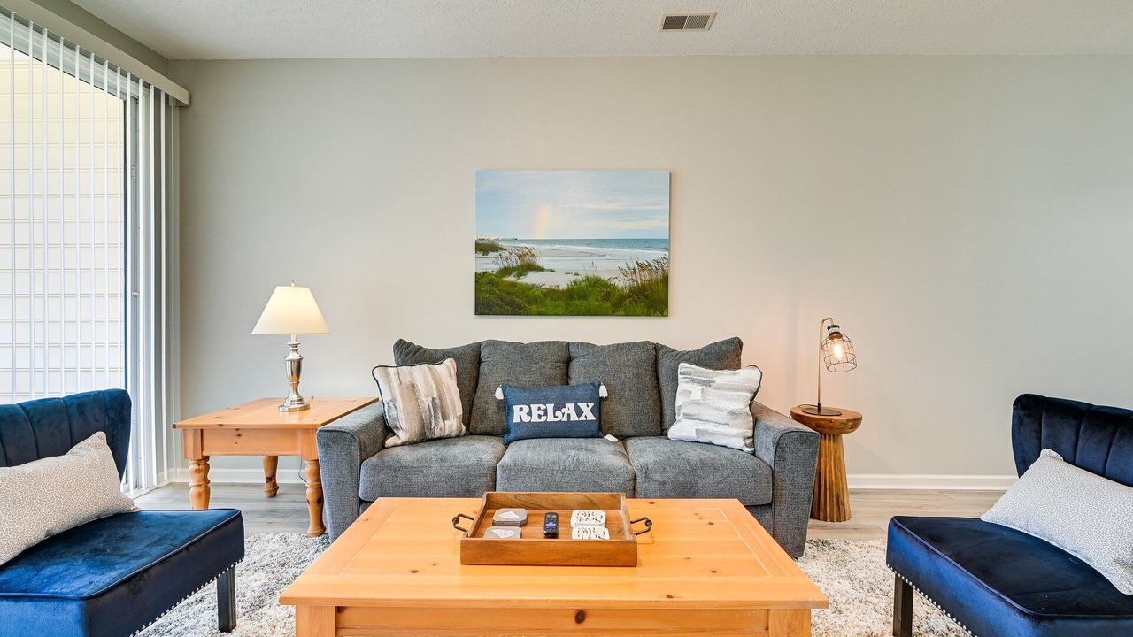 Photo of Livingroom in Red Hill