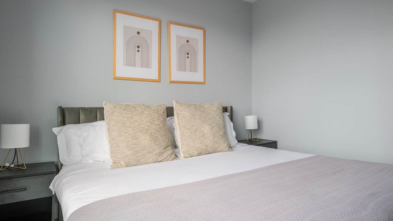 Photo of Bedroom in Lower Allston