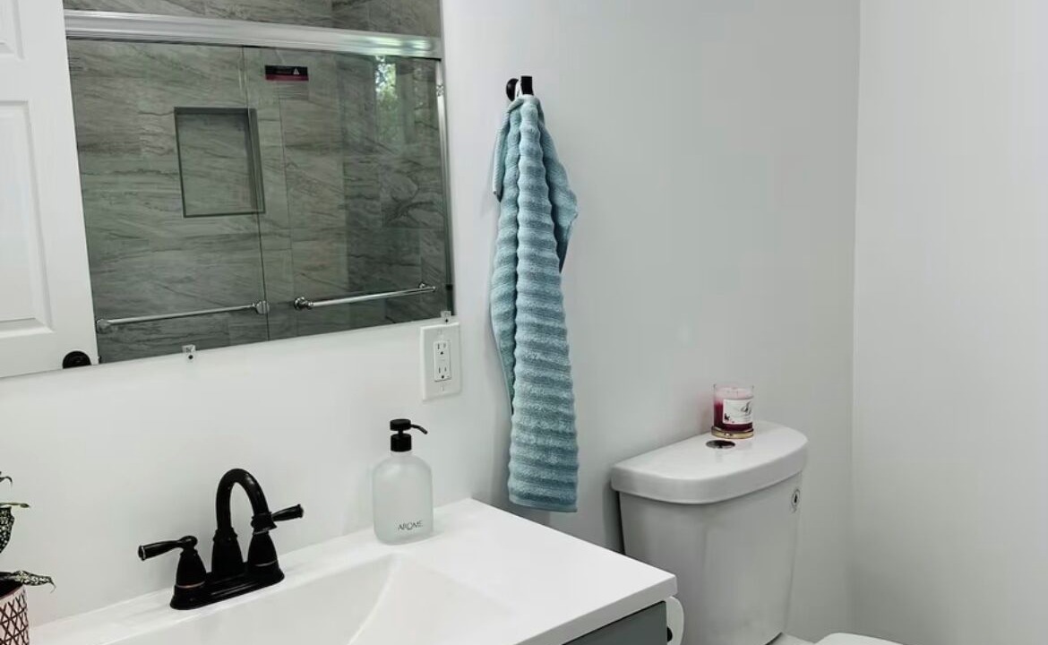 Photo of Bathroom in LaFayette