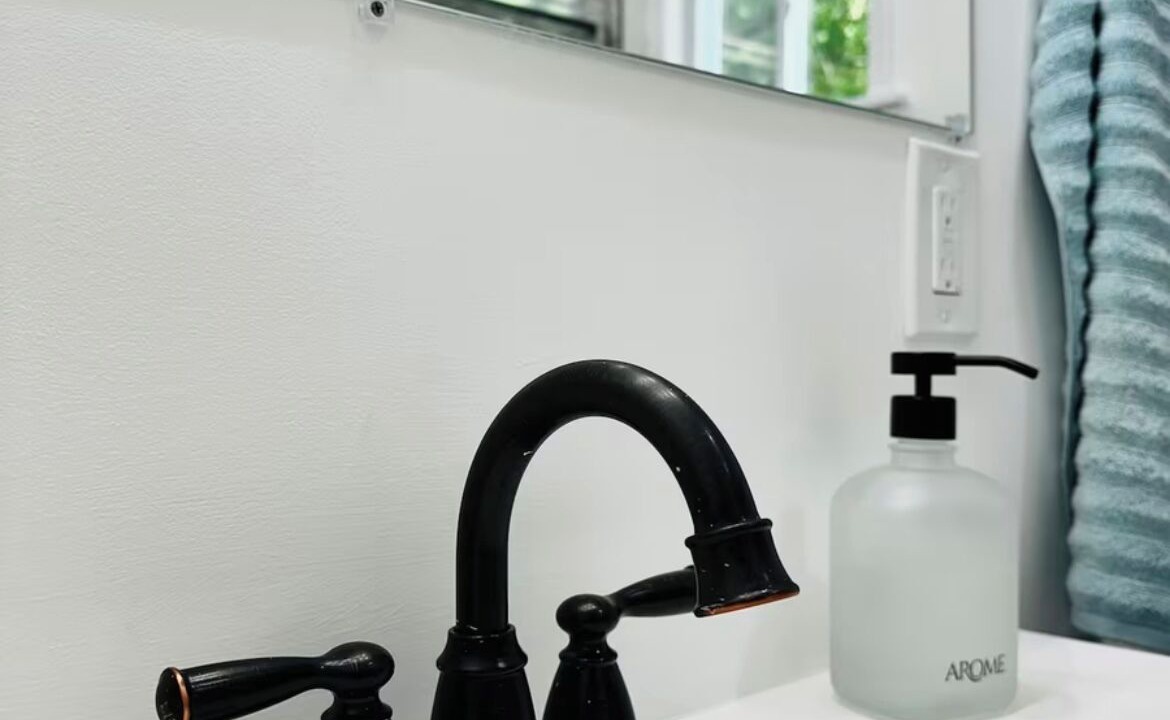 Photo of Bathroom in LaFayette