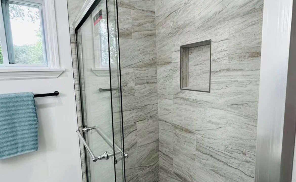 Photo of Bathroom in LaFayette