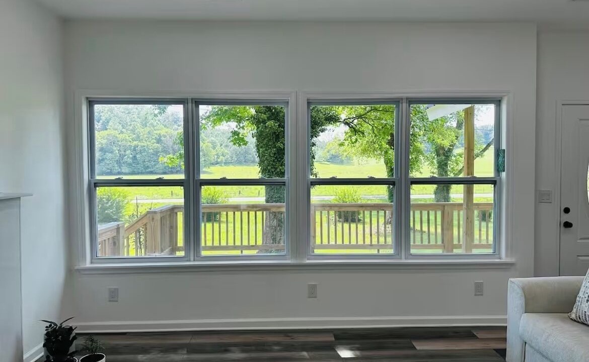 Photo of Livingroom in LaFayette