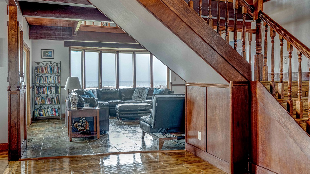 Photo of Livingroom in Westport