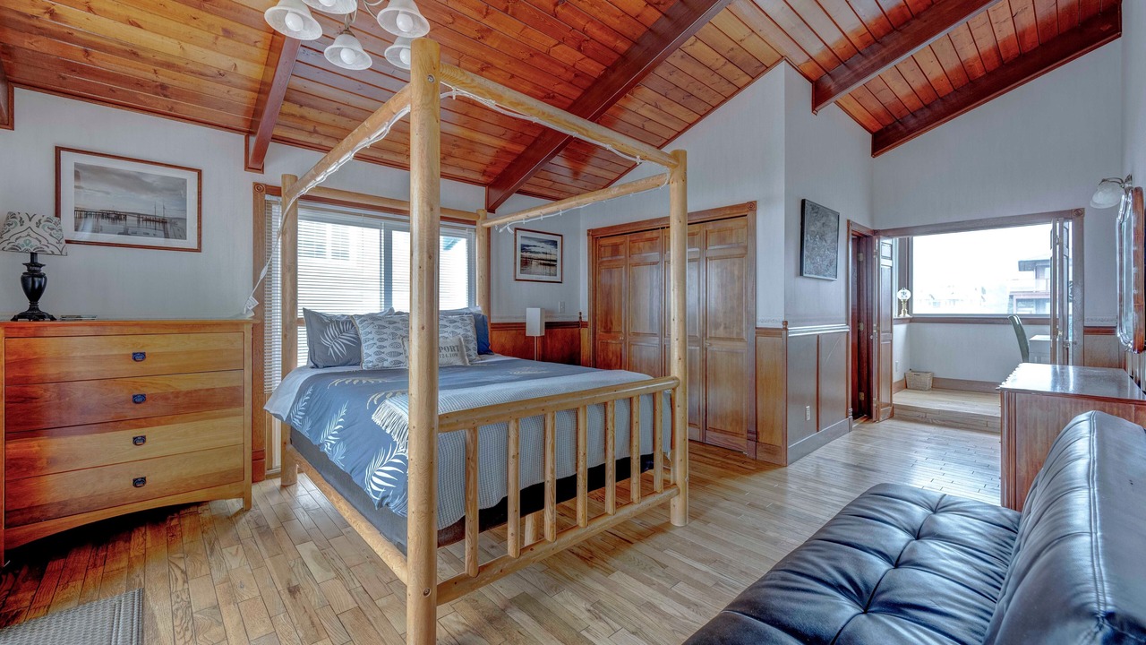 Photo of Bedroom in Westport