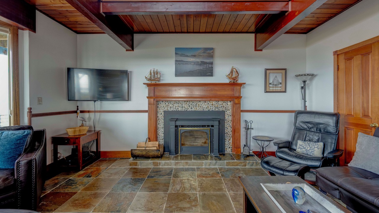 Photo of Livingroom in Westport