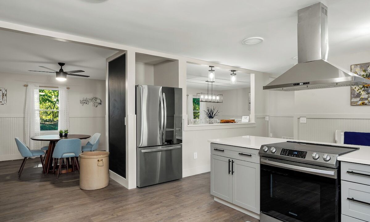 Photo of Kitchen in Seneca