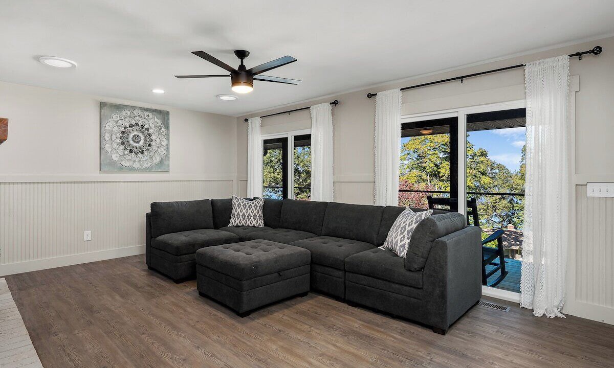 Photo of Livingroom in Seneca