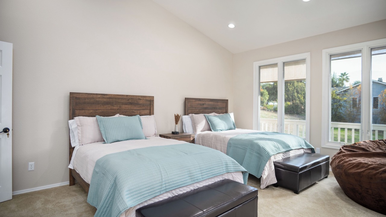 Photo of Bedroom in Springville