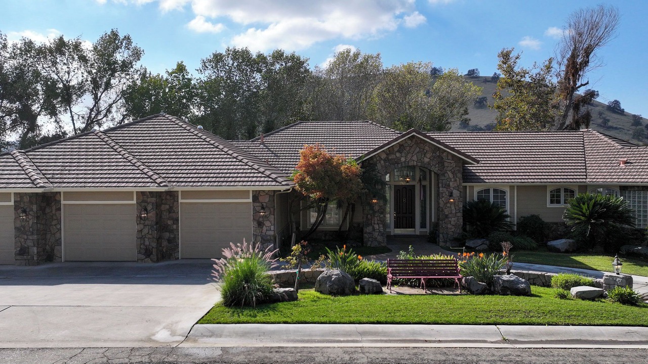 Photo of Outdoor in Springville