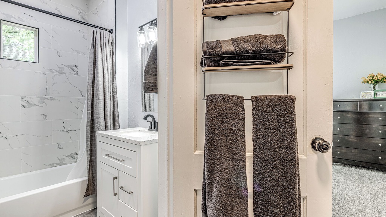 Photo of Bathroom in Central Oklahoma City