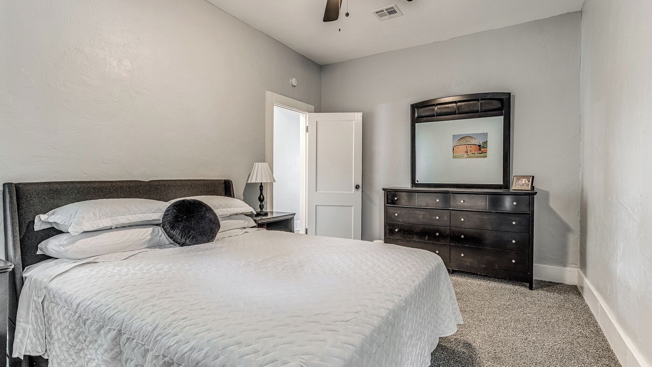 Photo of Bedroom in Central Oklahoma City