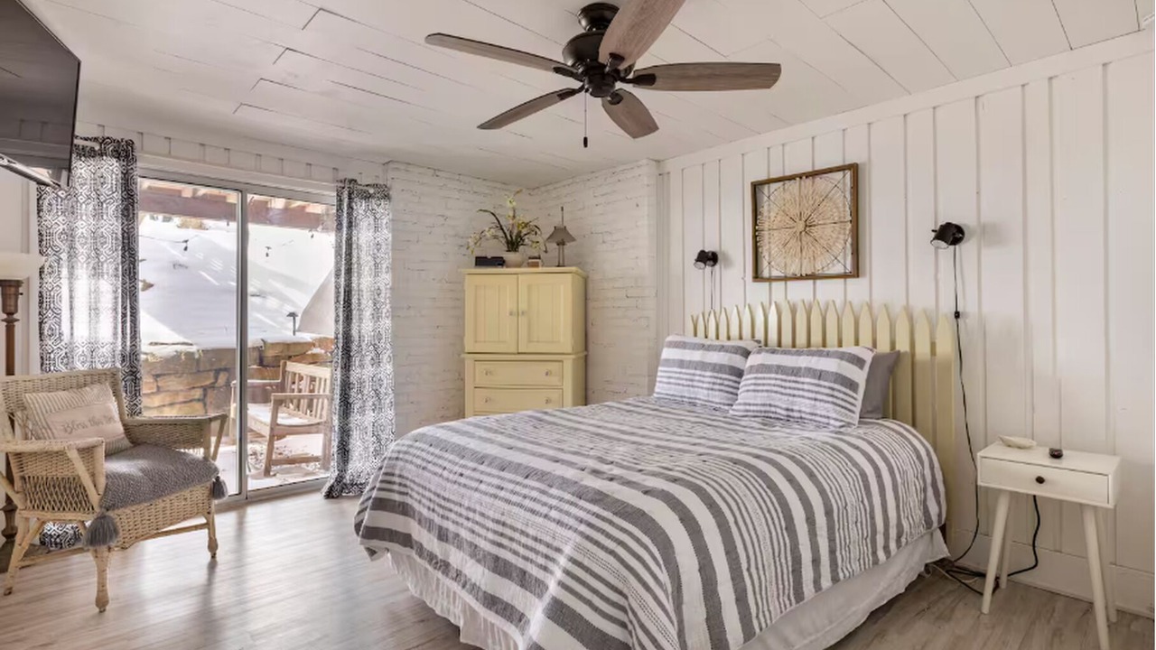 Photo of Bedroom in Indian Lake