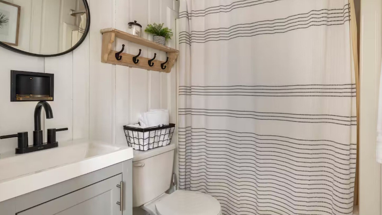 Photo of Bathroom in Indian Lake