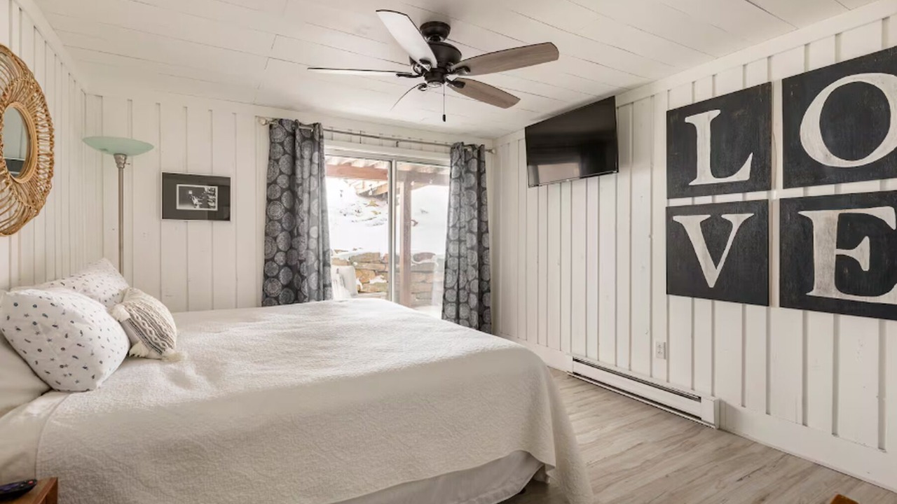 Photo of Bedroom in Indian Lake