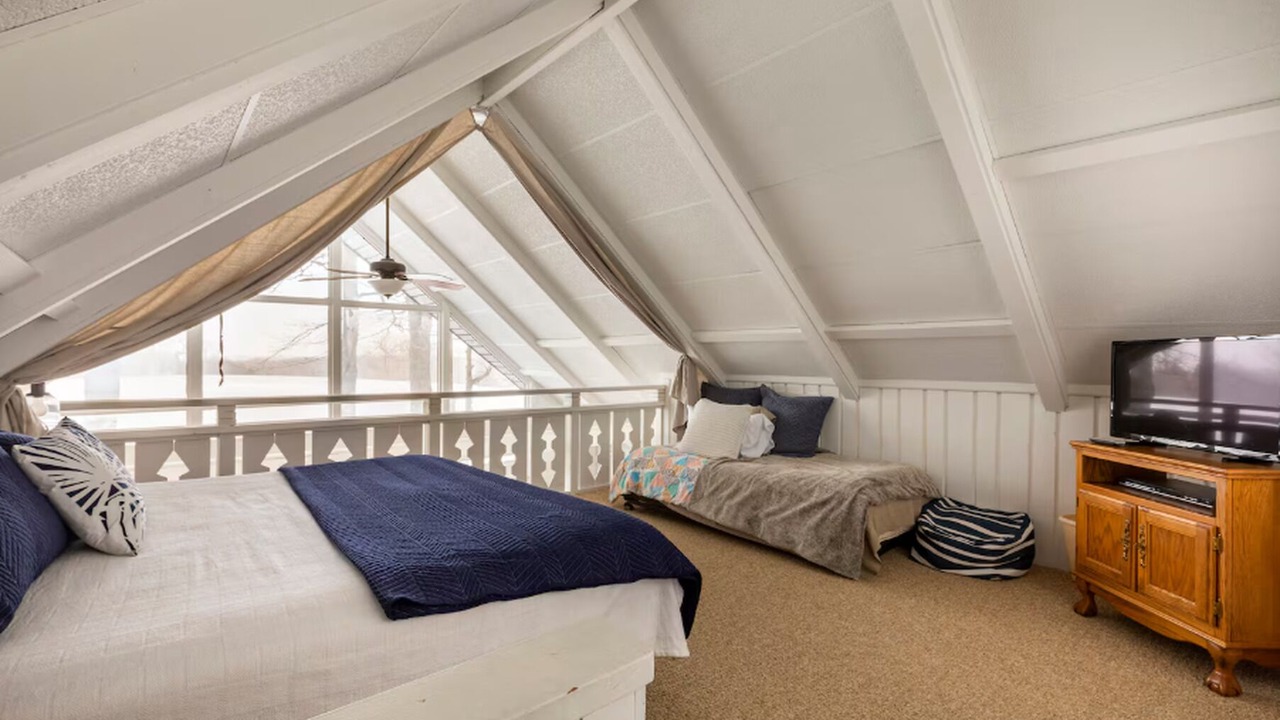 Photo of Bedroom in Indian Lake