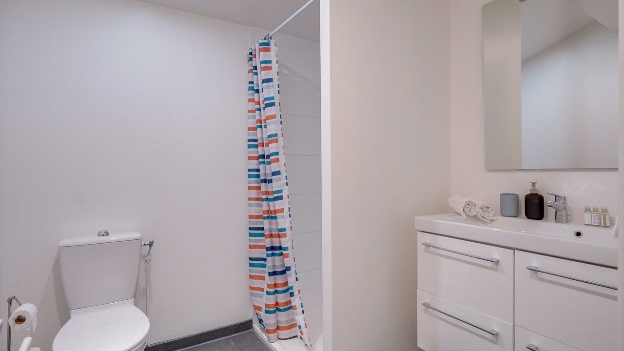 Photo of Bathroom in Begles