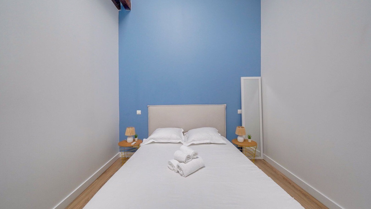 Photo of Bedroom in Begles