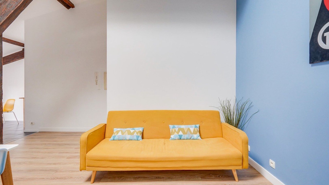 Photo of Livingroom in Begles