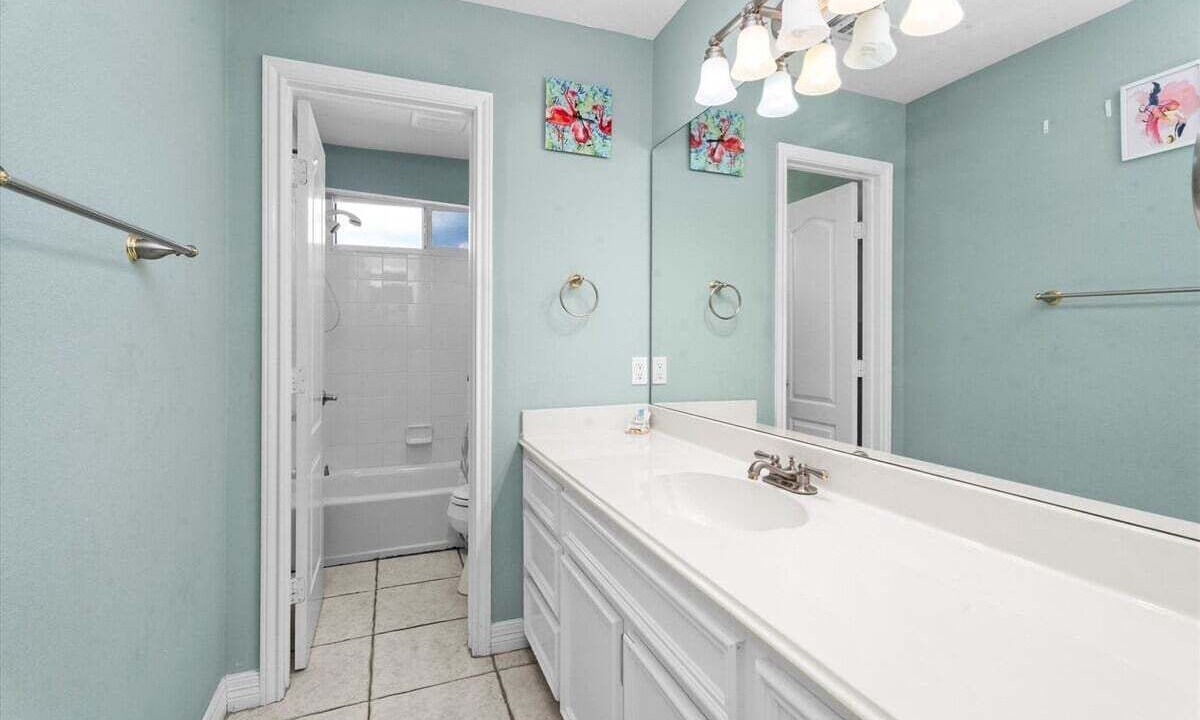 Photo of Bathroom in Terramar Beach