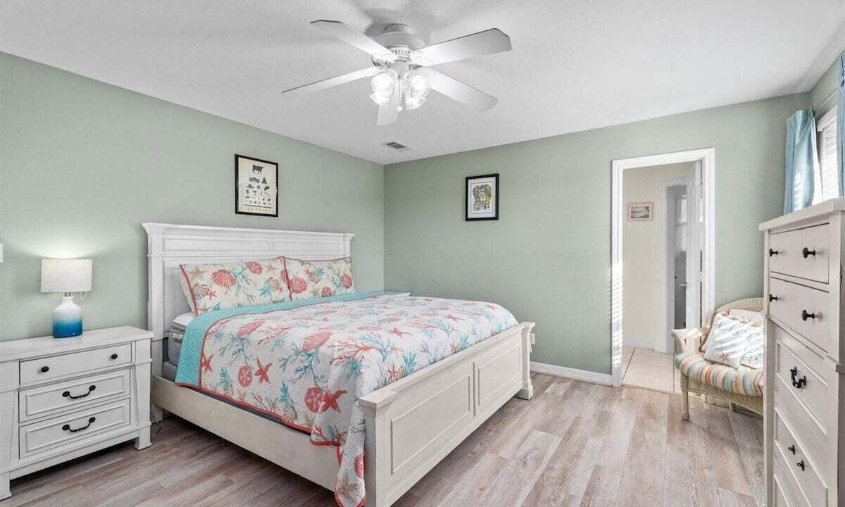 Photo of Bedroom in Terramar Beach