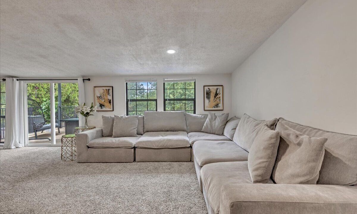 Photo of Livingroom in Norman