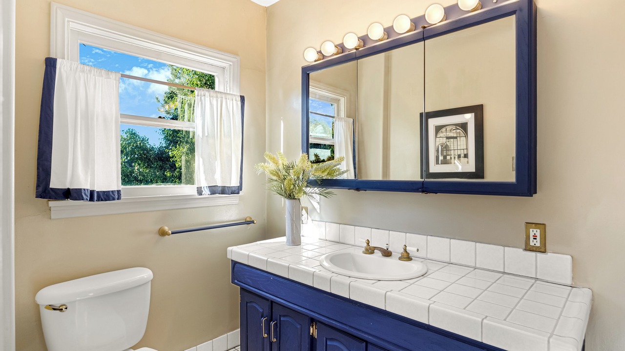 Photo of Bathroom in Silver Lake